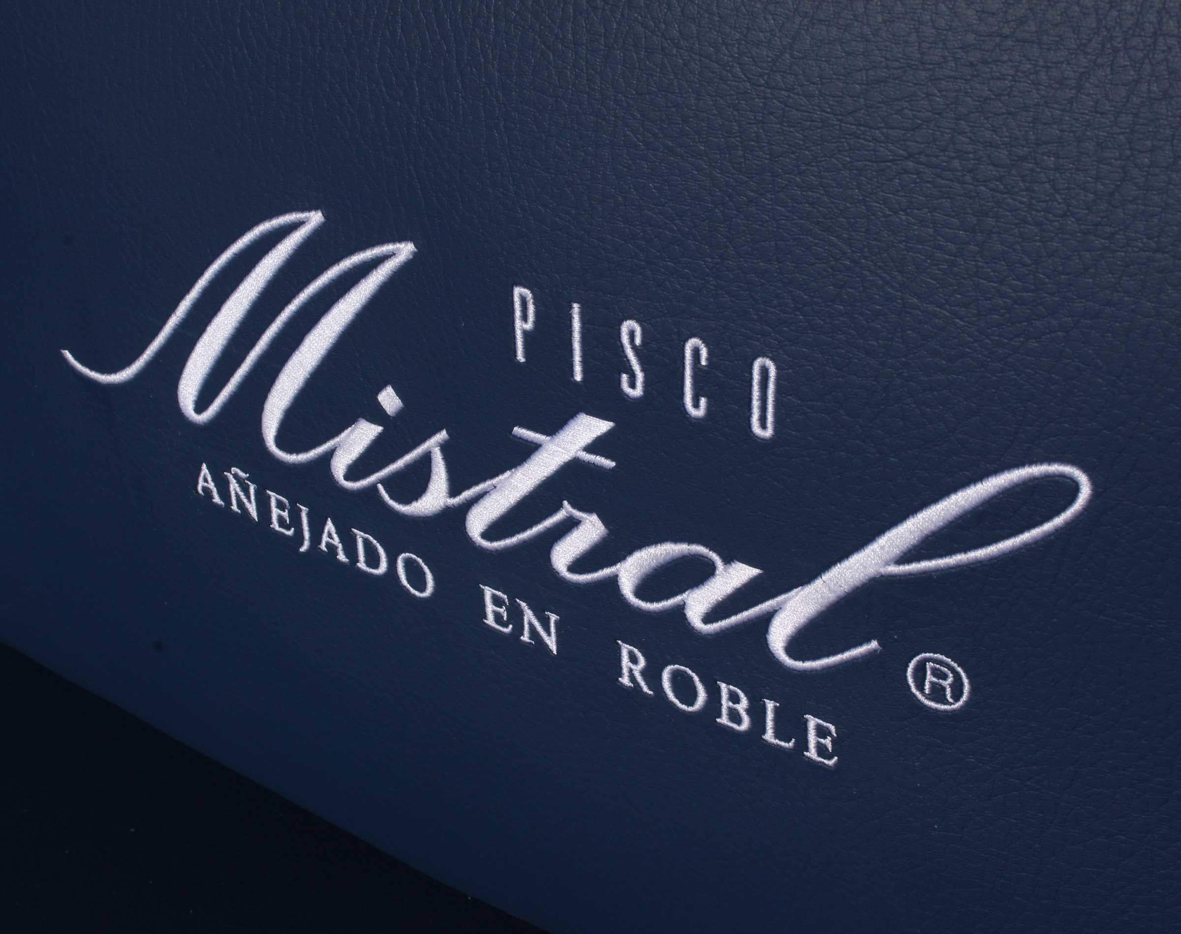 logotipo pisco mistral