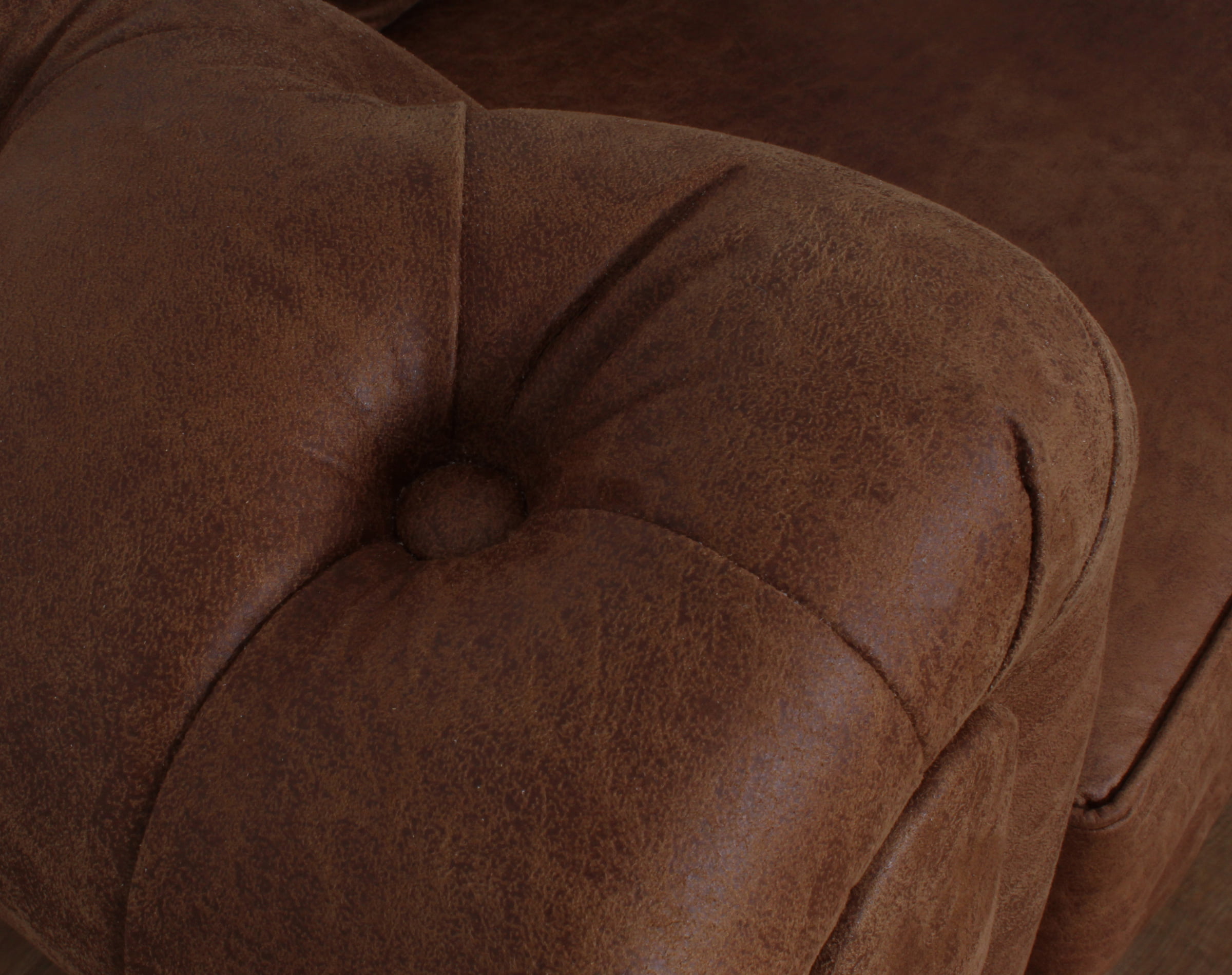 sofa chesterfield cuero bonded detalle 2