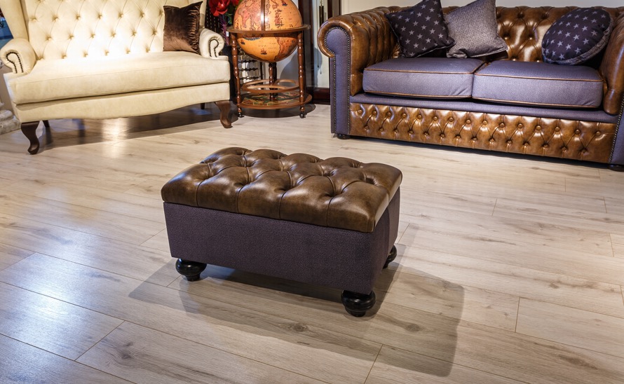 cat banquetas y poufs