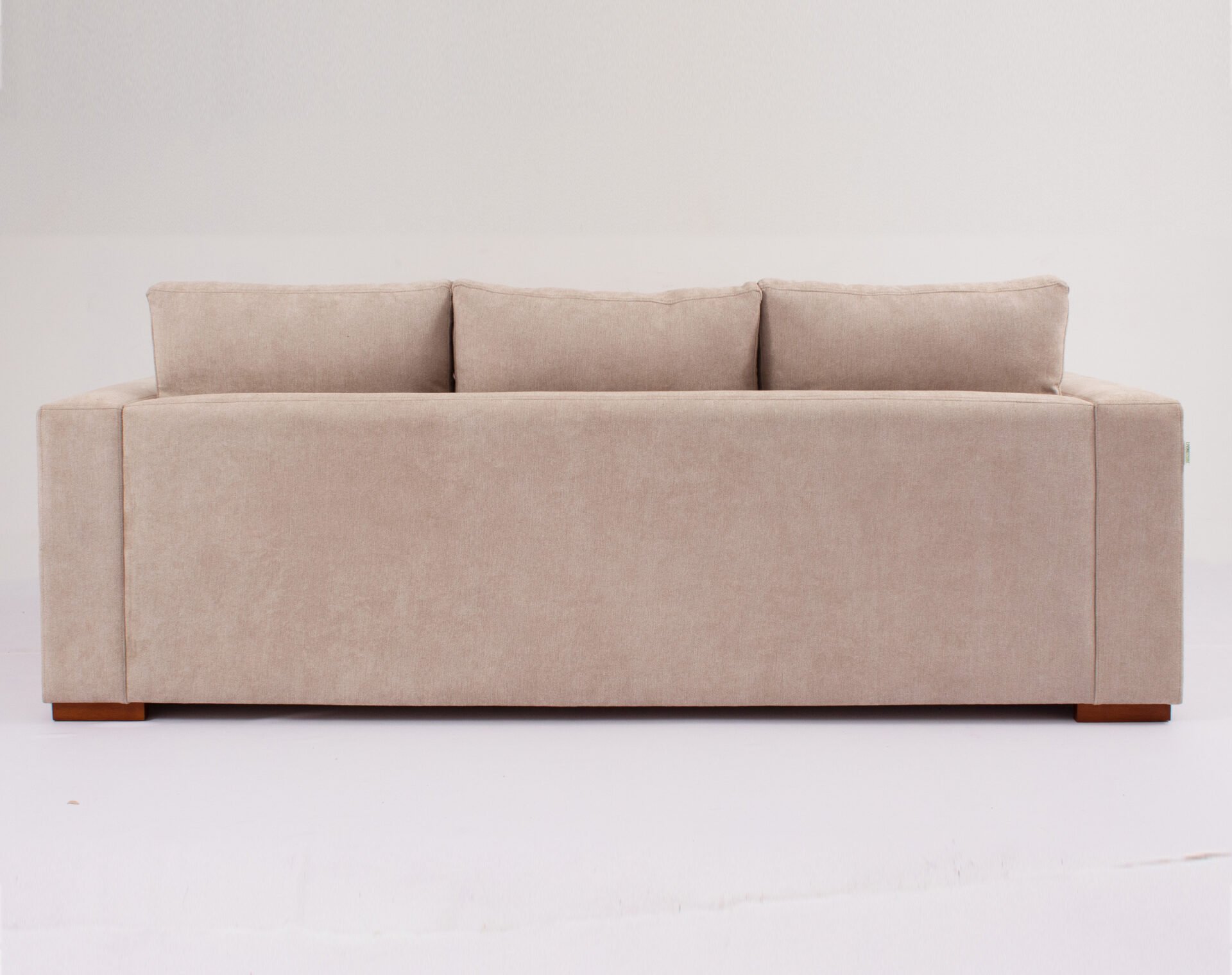 sofa 3 cuerpois finesse beige pata cedro trasera